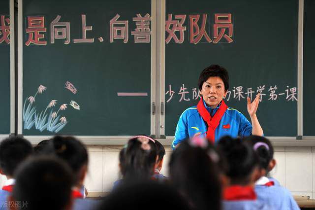 主创古天乐也发文宣布这一好消息，并配文到：“感谢大家一直以来的支持，电影《明日战记》正在热映，我们一起为明日而战吧！”此外，电影《明日战记》还受邀成为伦敦东亚电影节闭幕影片，影片总监制及主演古天乐荣获该电影节颁发的亚洲影坛杰出成就奖